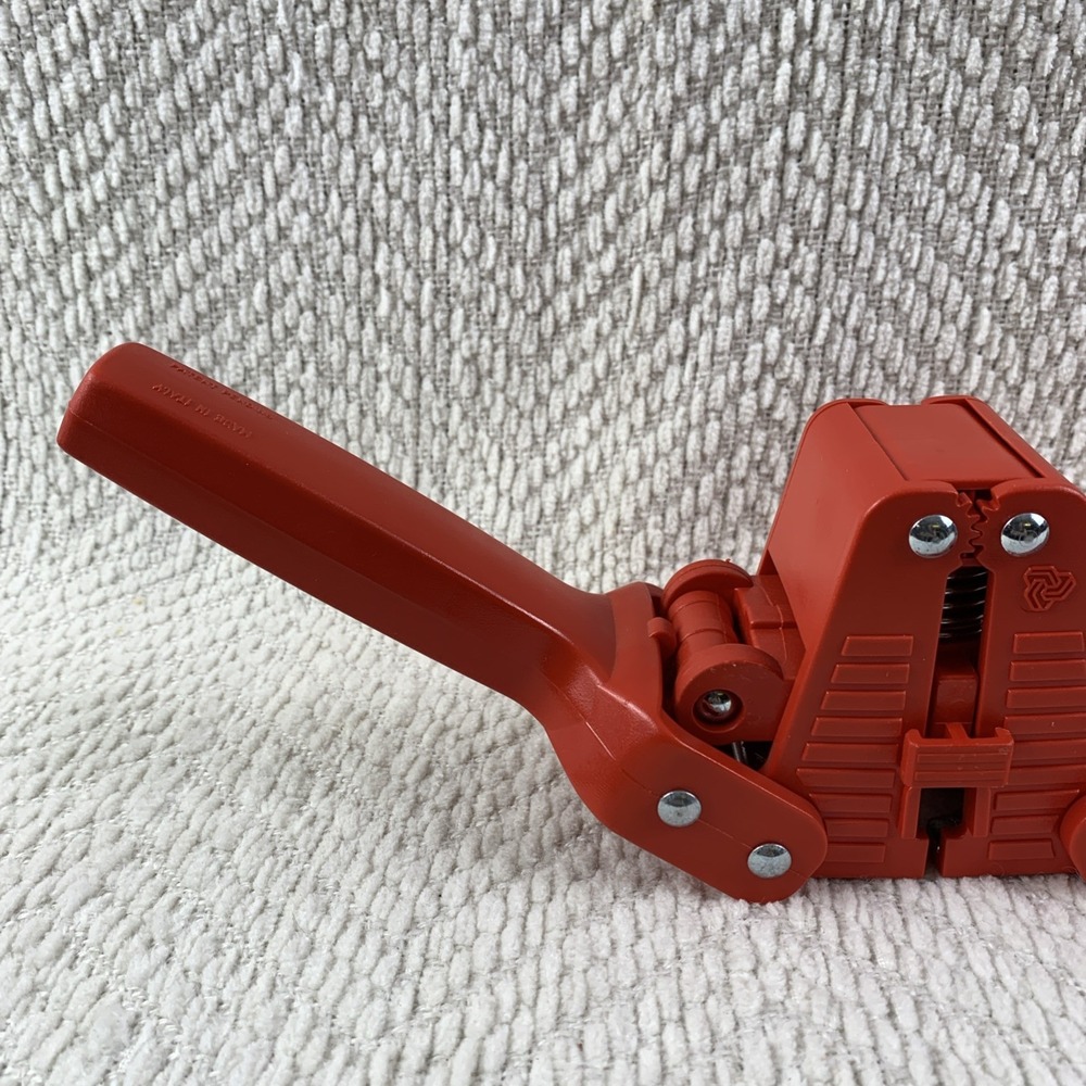 Northern Brewer Red Plastic and Metal Bottle Capper Tool Home Brew DIY Bottling - Picture 8 of 11